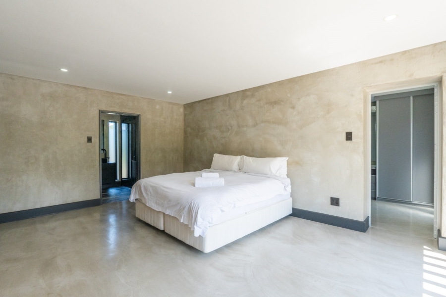 4 Bedroom Property for Sale in Wilderness Central Western Cape